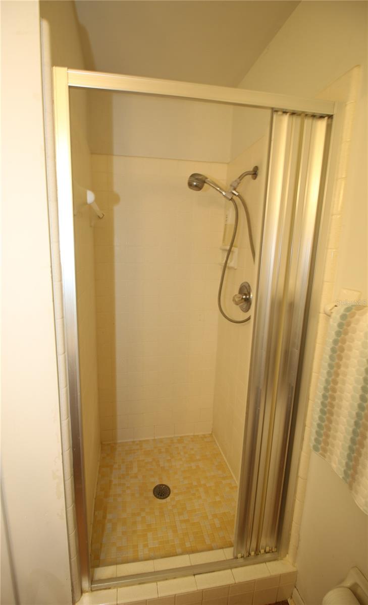 1012 WARWICK CT, SUN CITY CENTER, FL, 33573