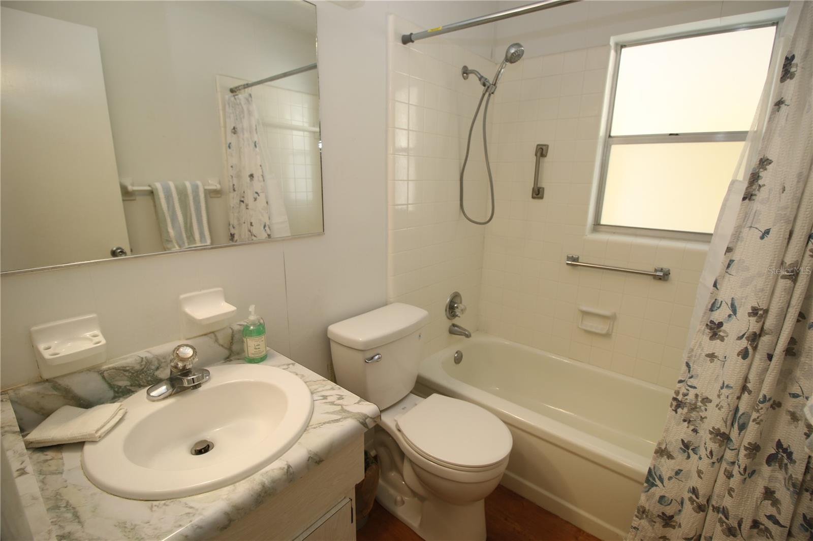 1012 WARWICK CT, SUN CITY CENTER, FL, 33573