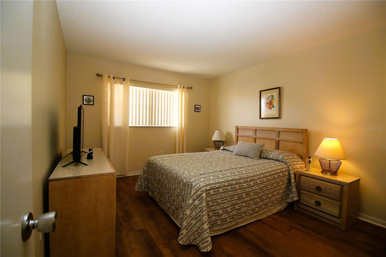1012 WARWICK CT, SUN CITY CENTER, FL, 33573