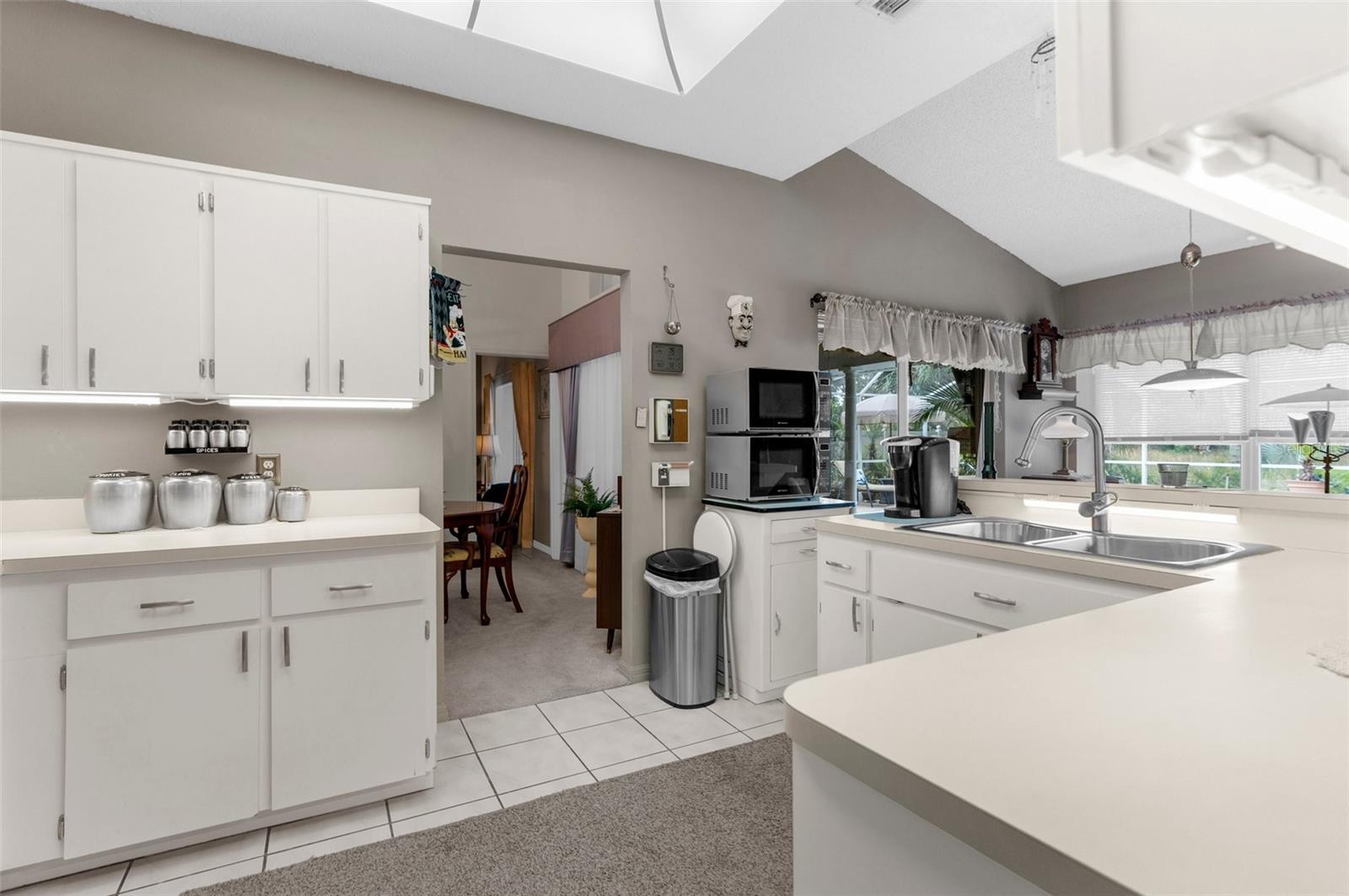 8200 RHANBUOY RD, SPRING HILL, FL, 34606