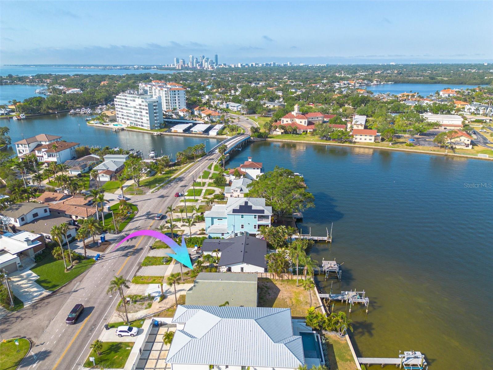 3410 OVERLOOK DR NE, ST PETERSBURG, FL, 33703