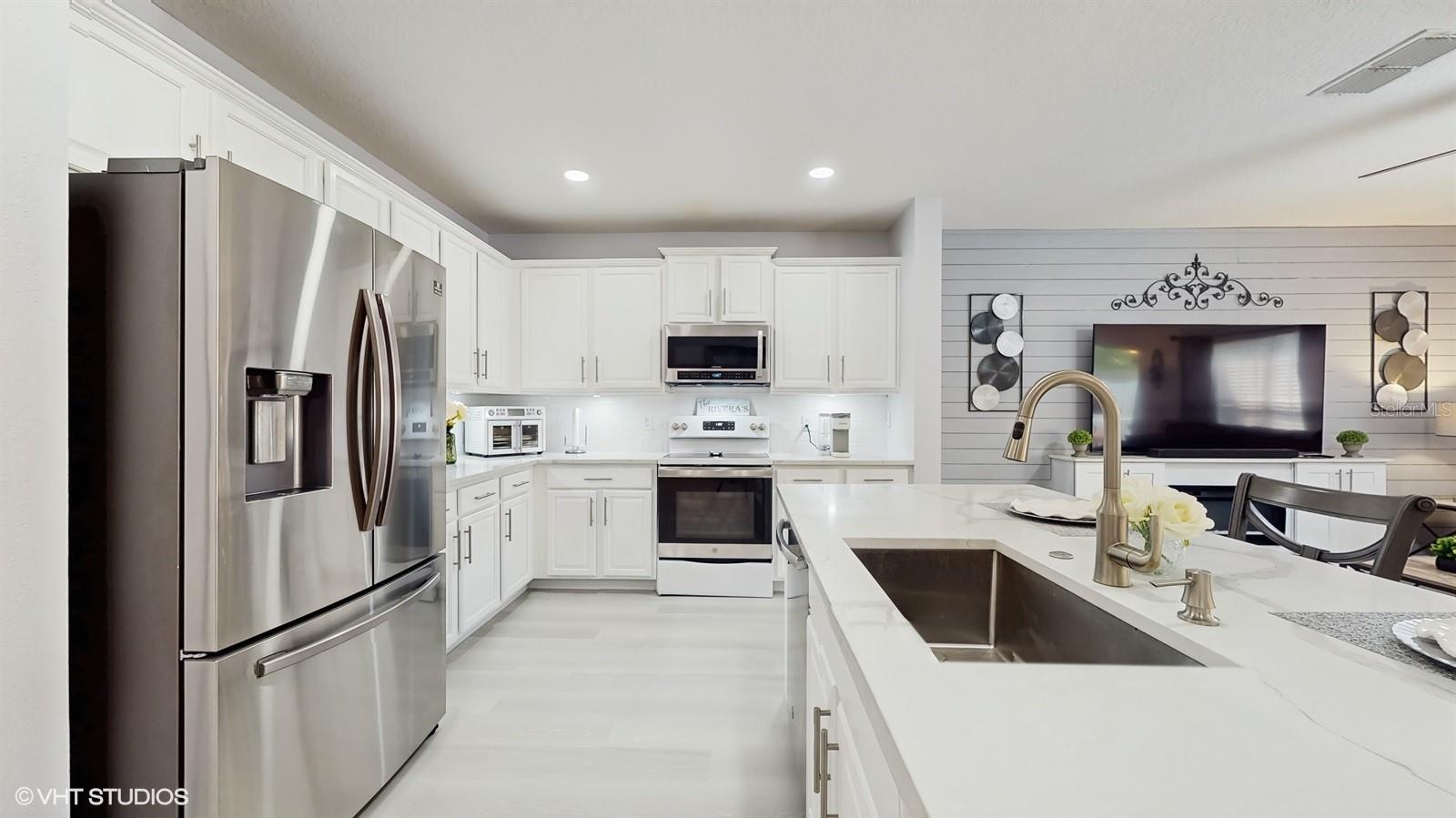 1423 MARSH MEADOW LN, DAVENPORT, FL, 33896