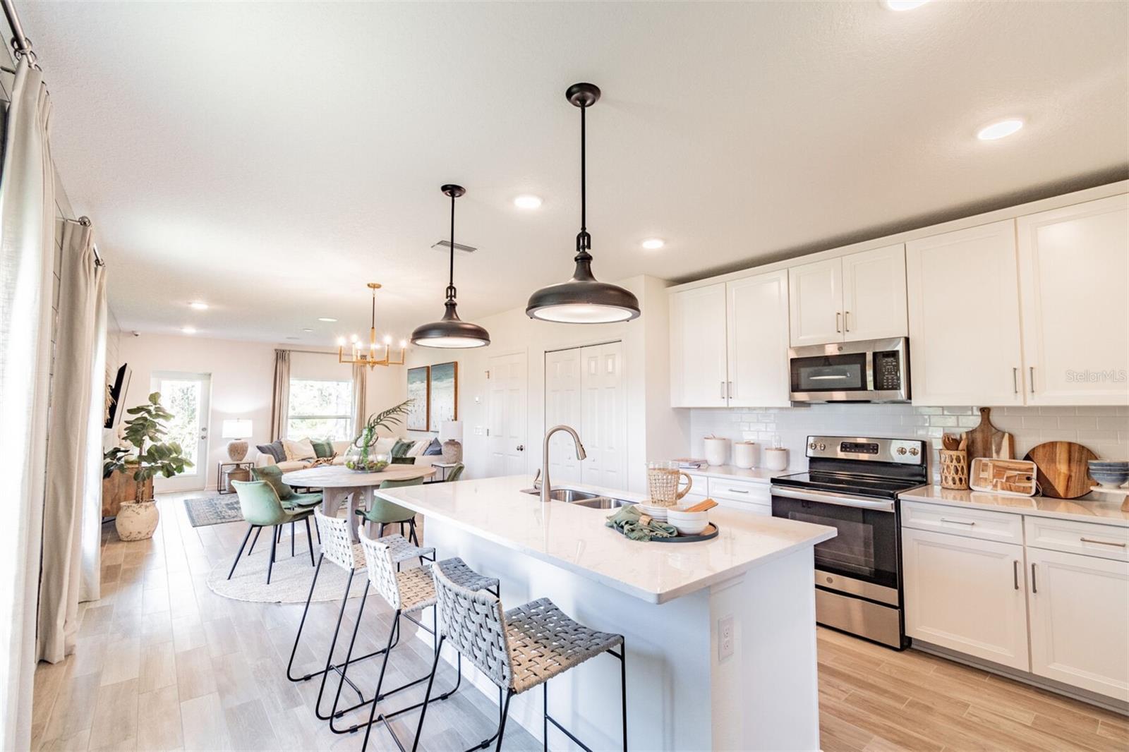 2058 SUNSET PRESERVE WAY, PORT CHARLOTTE, FL, 33953