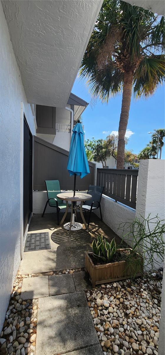 1960 LAKEWOOD CLUB DR S #2-F, ST PETERSBURG, FL, 33712