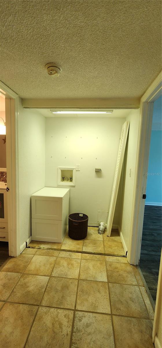 1960 LAKEWOOD CLUB DR S #2-F, ST PETERSBURG, FL, 33712