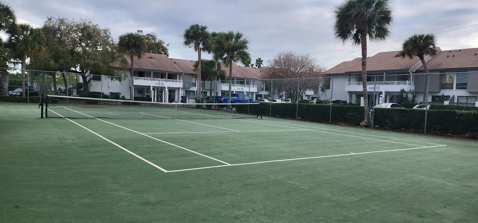 1960 LAKEWOOD CLUB DR S #2-F, ST PETERSBURG, FL, 33712