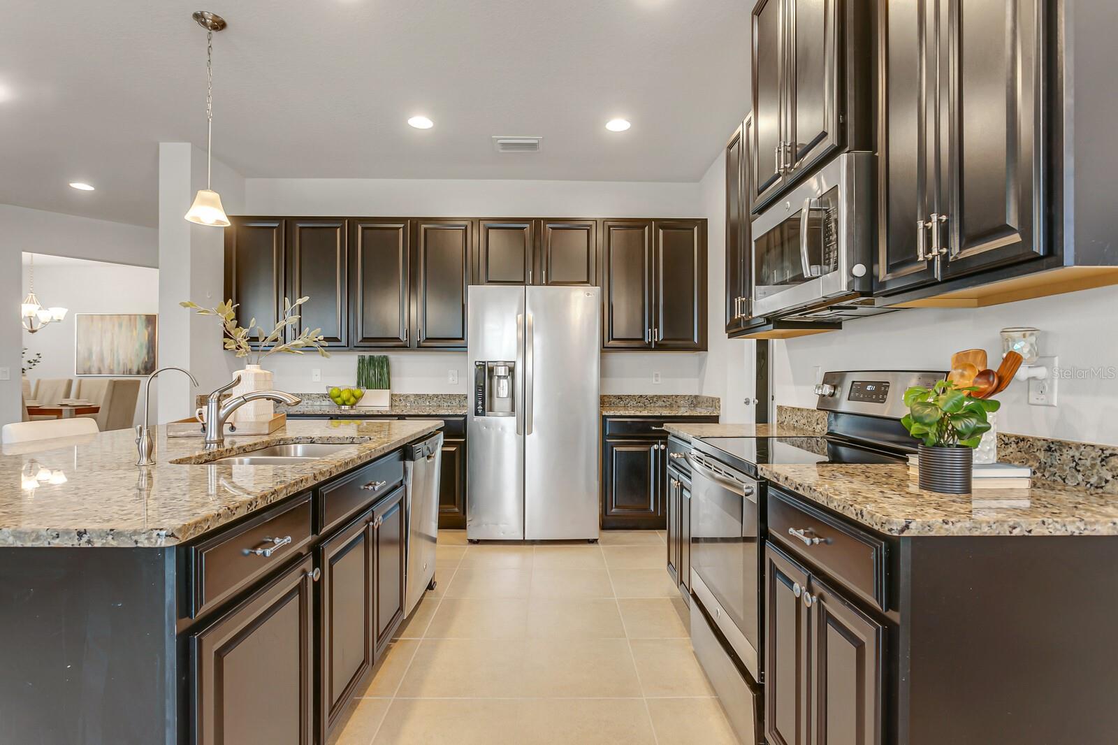 12017 GRAND KEMPSTON DR, GIBSONTON, FL, 33534