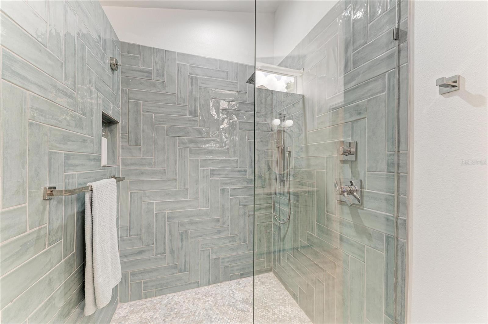 4723 RAINTREE STREET CIR E, BRADENTON, FL, 34203