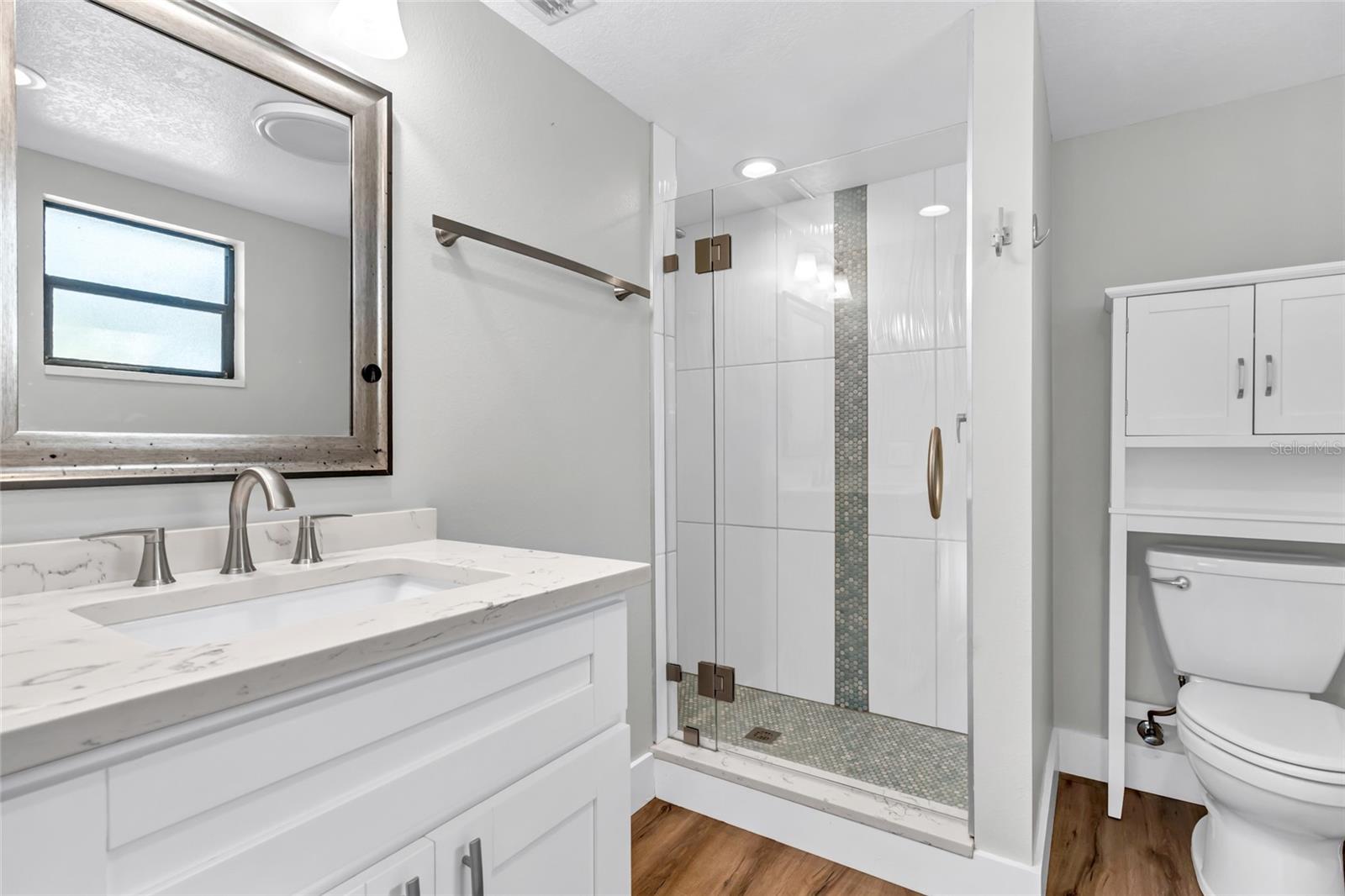 5684 BAYWATER DR, TAMPA, FL, 33615