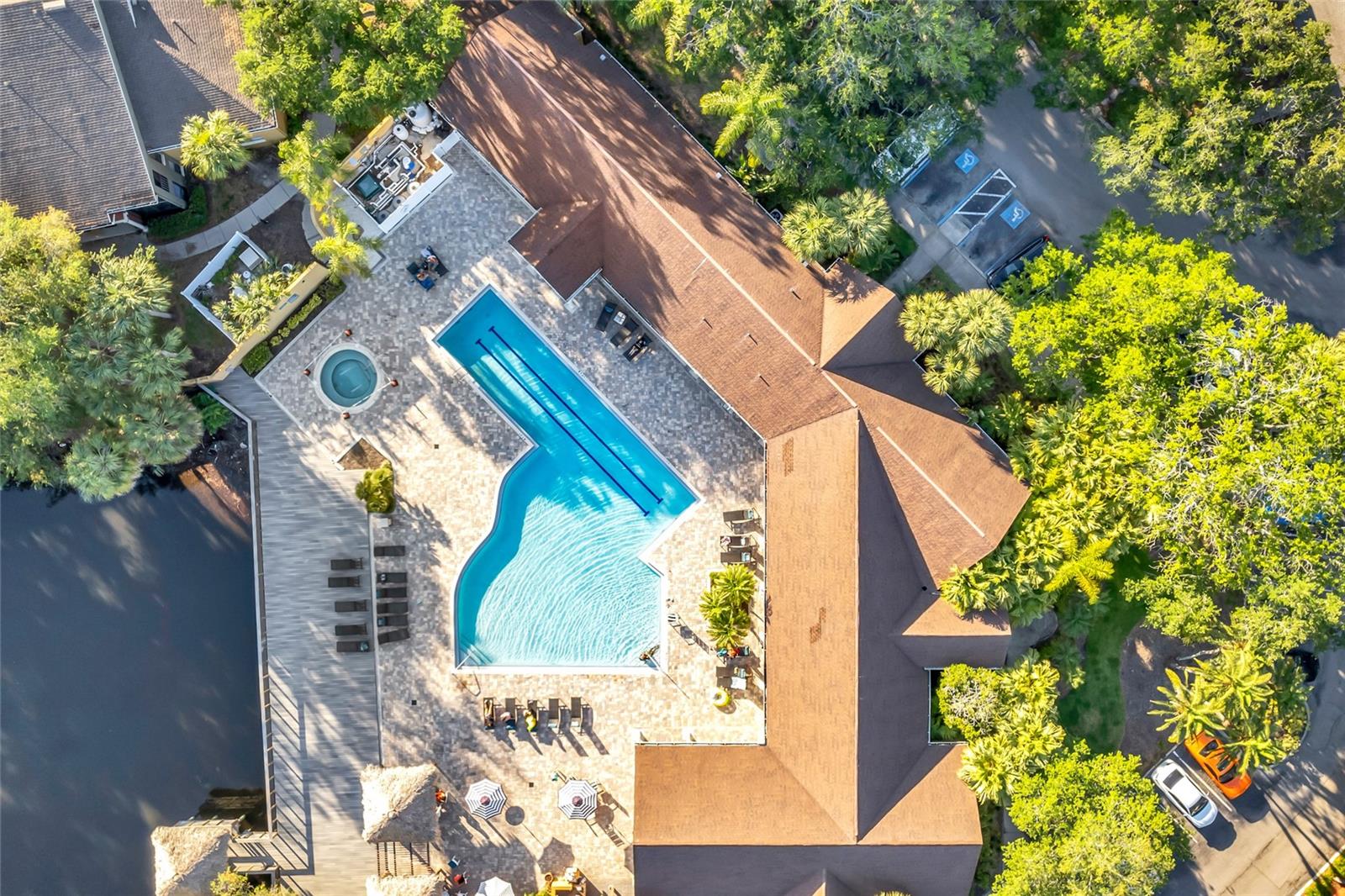 5684 BAYWATER DR, TAMPA, FL, 33615