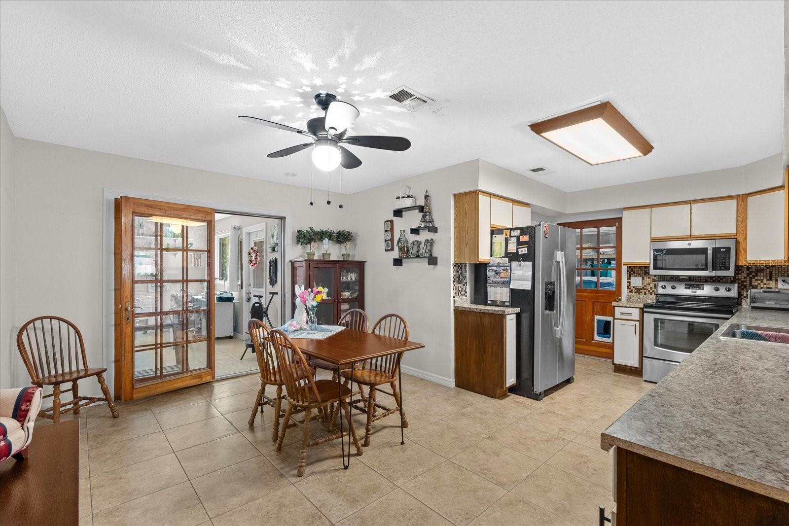 1905 PINE TREE DR, EDGEWATER, FL, 32141