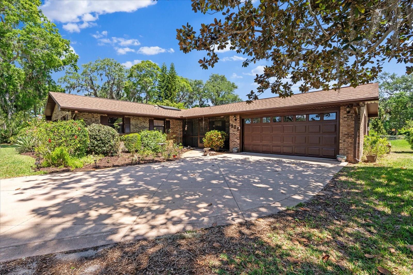 1905 PINE TREE DR, EDGEWATER, FL, 32141
