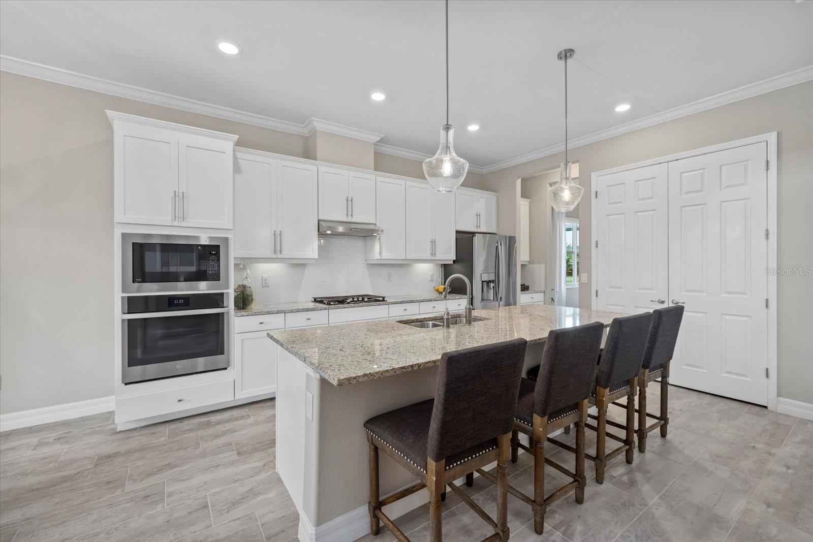 2818 STARWOOD CT, LAKEWOOD RANCH, FL, 34211