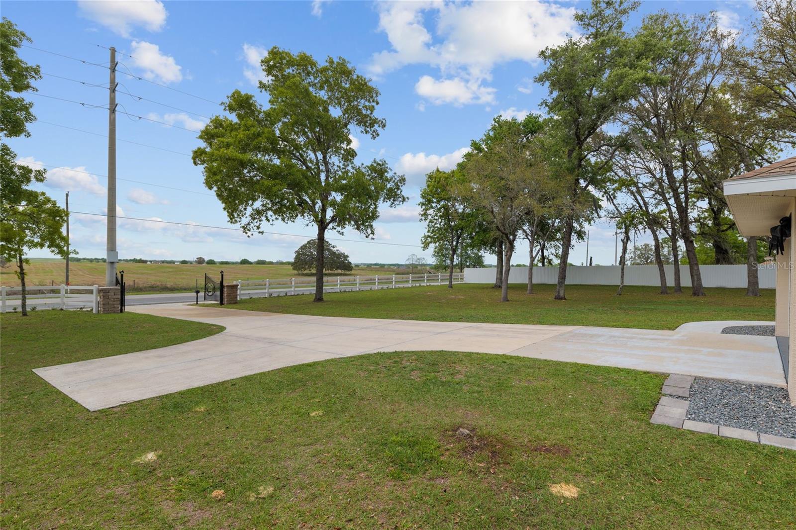 8055 SW 140TH AVE, DUNNELLON, FL, 34432