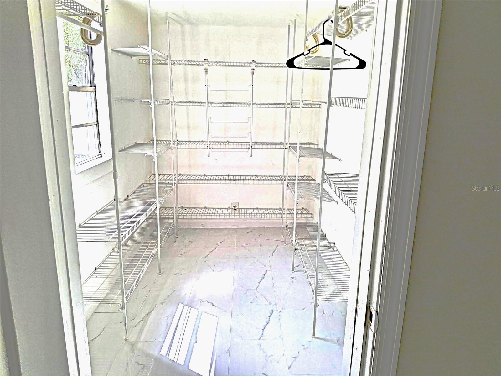 3272 47TH TER N, ST PETERSBURG, FL, 33714