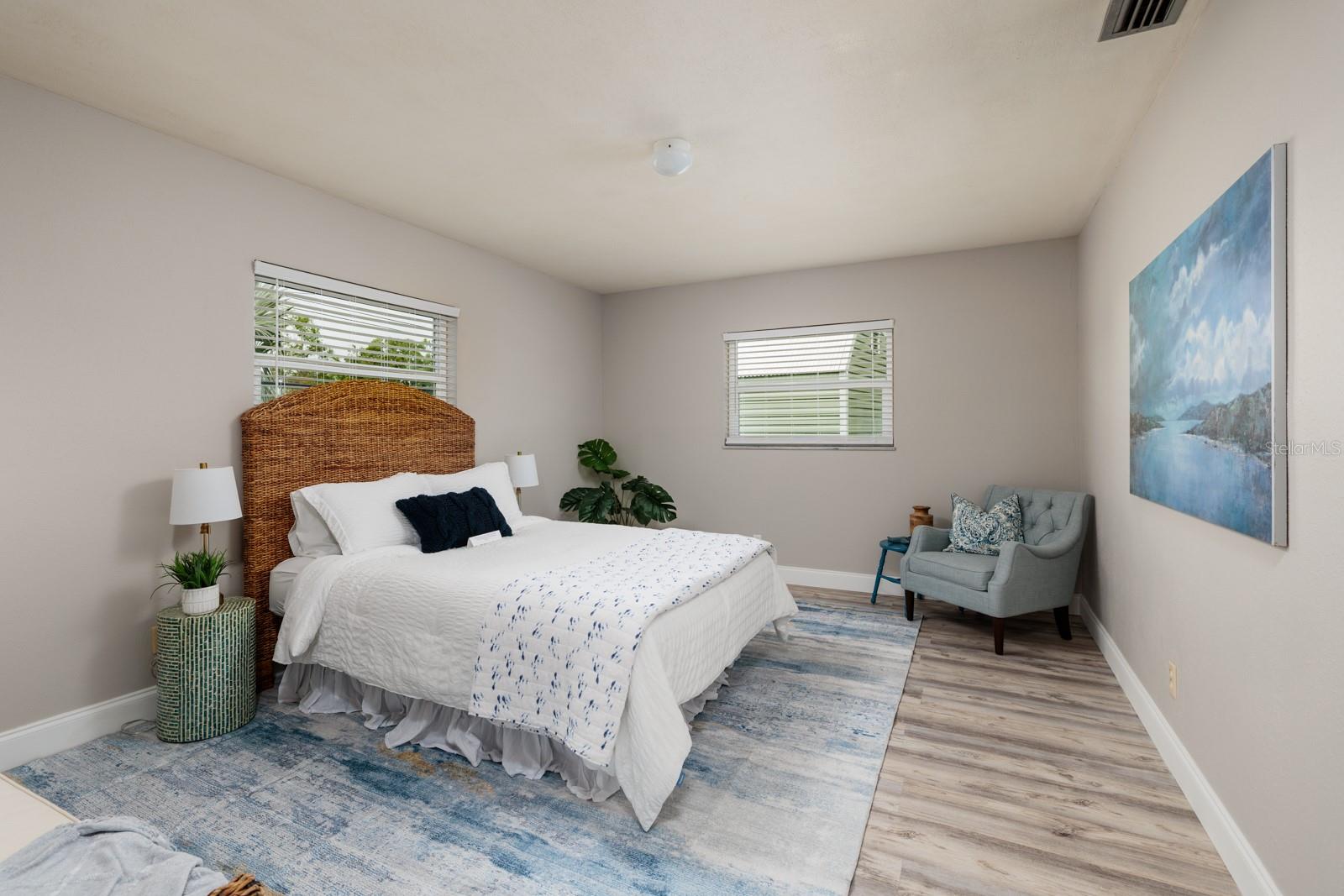 10517 BLOSSOM LAKE DR, SEMINOLE, FL, 33772