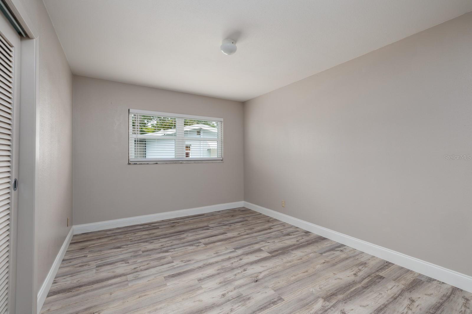 10517 BLOSSOM LAKE DR, SEMINOLE, FL, 33772