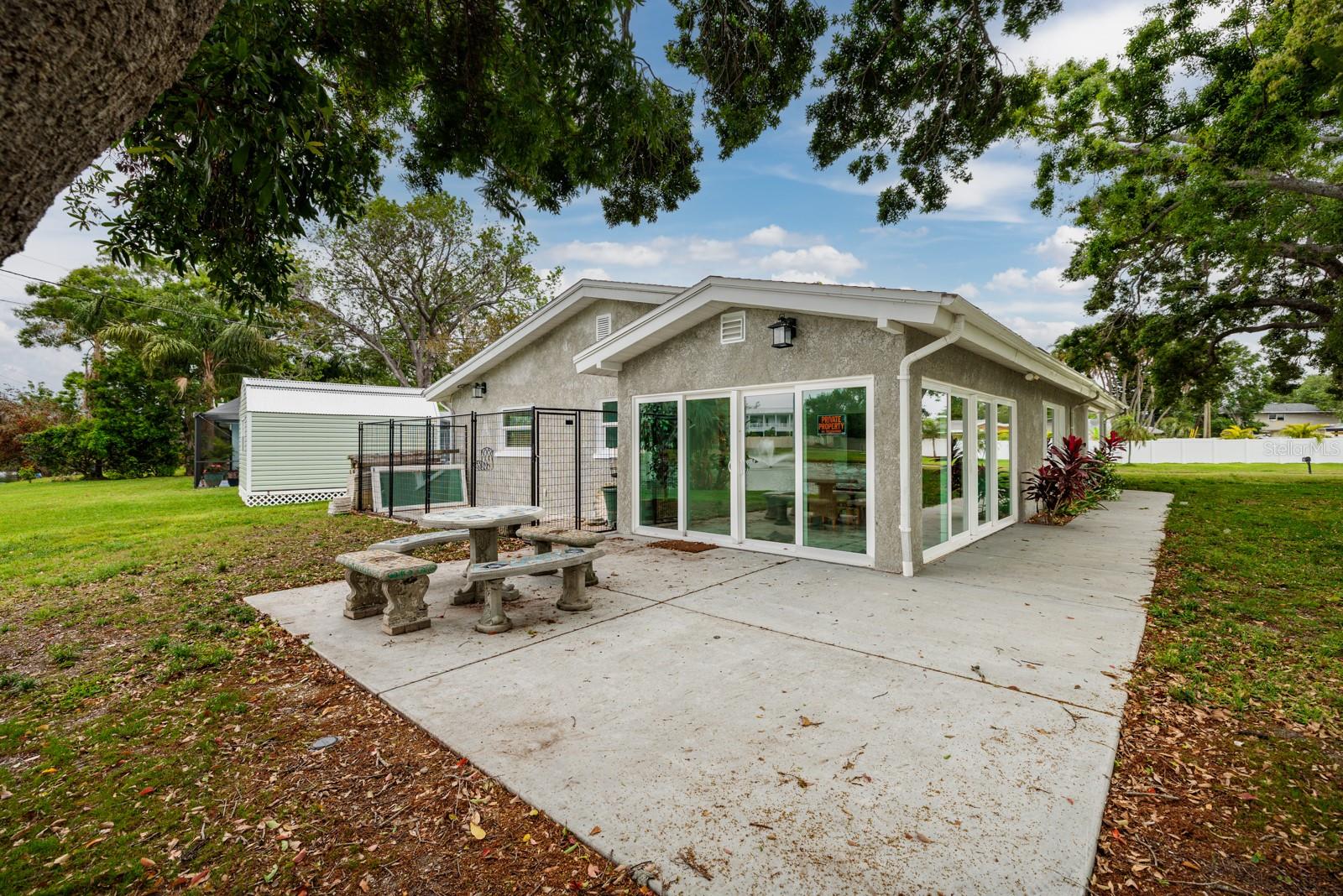 10517 BLOSSOM LAKE DR, SEMINOLE, FL, 33772