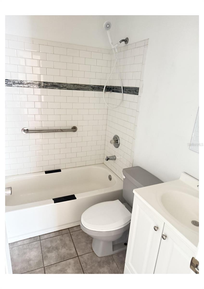 1209 AZORA DR, DELTONA, FL, 32725