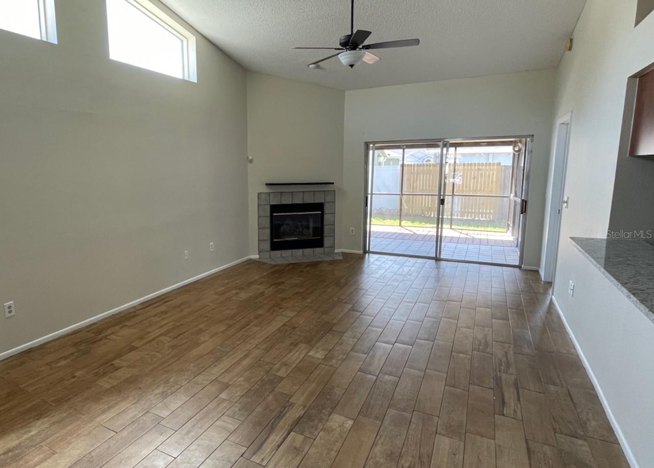 8608 TWIN FARMS PL, TAMPA, FL, 33635
