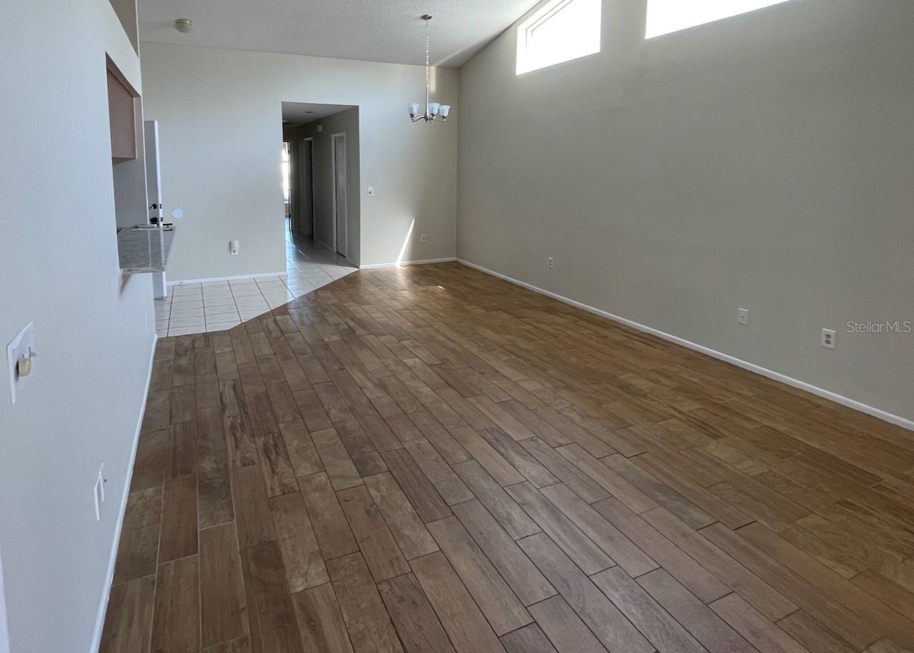 8608 TWIN FARMS PL, TAMPA, FL, 33635