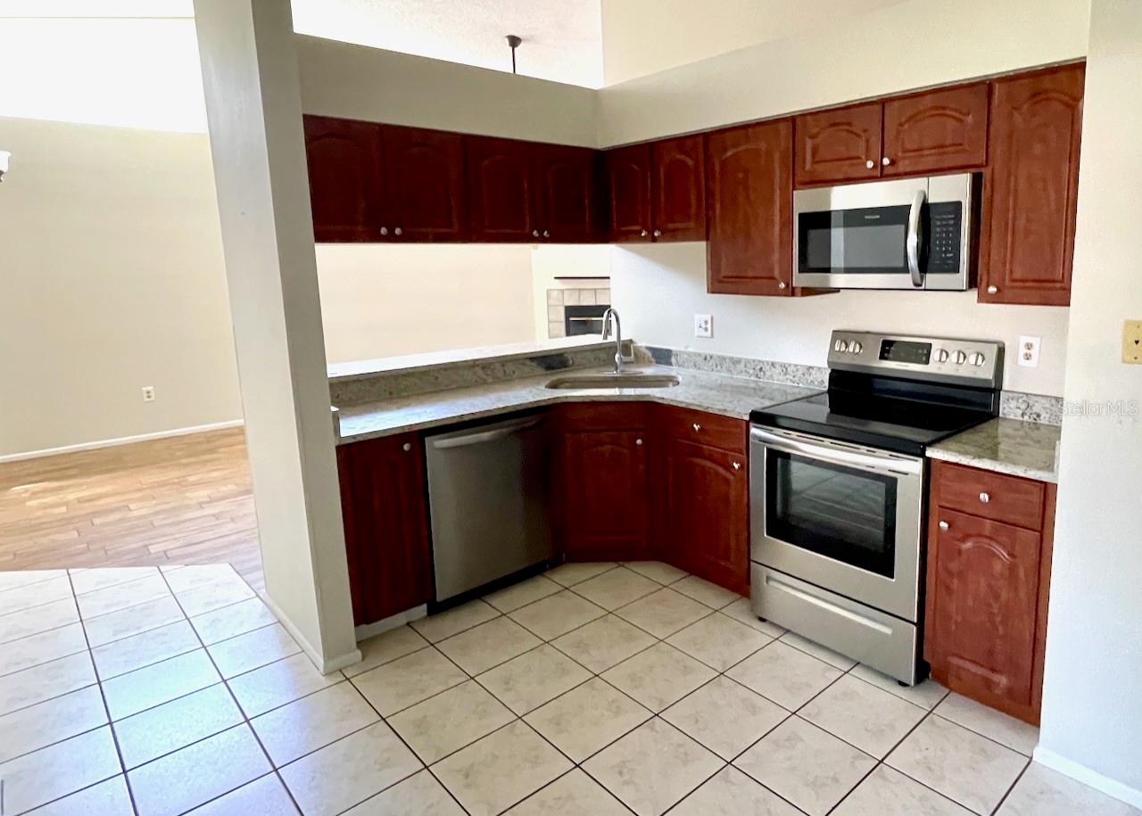 8608 TWIN FARMS PL, TAMPA, FL, 33635