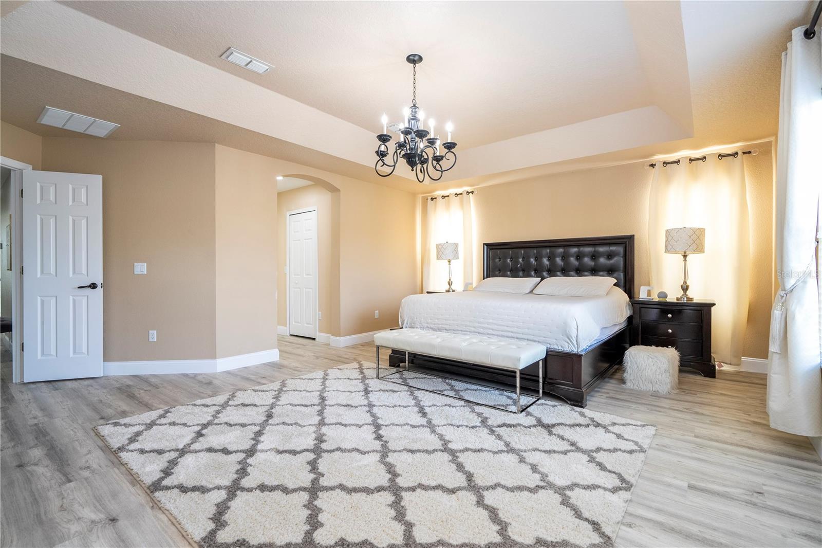 2602 SHIREHALL LN, WINTER GARDEN, FL, 34787