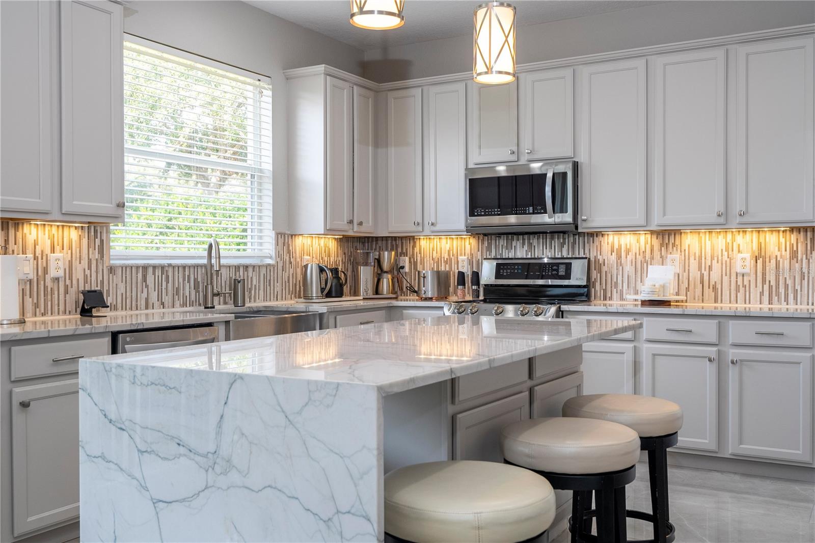 2602 SHIREHALL LN, WINTER GARDEN, FL, 34787