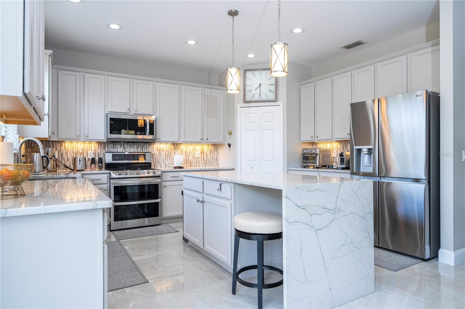 2602 SHIREHALL LN, WINTER GARDEN, FL, 34787