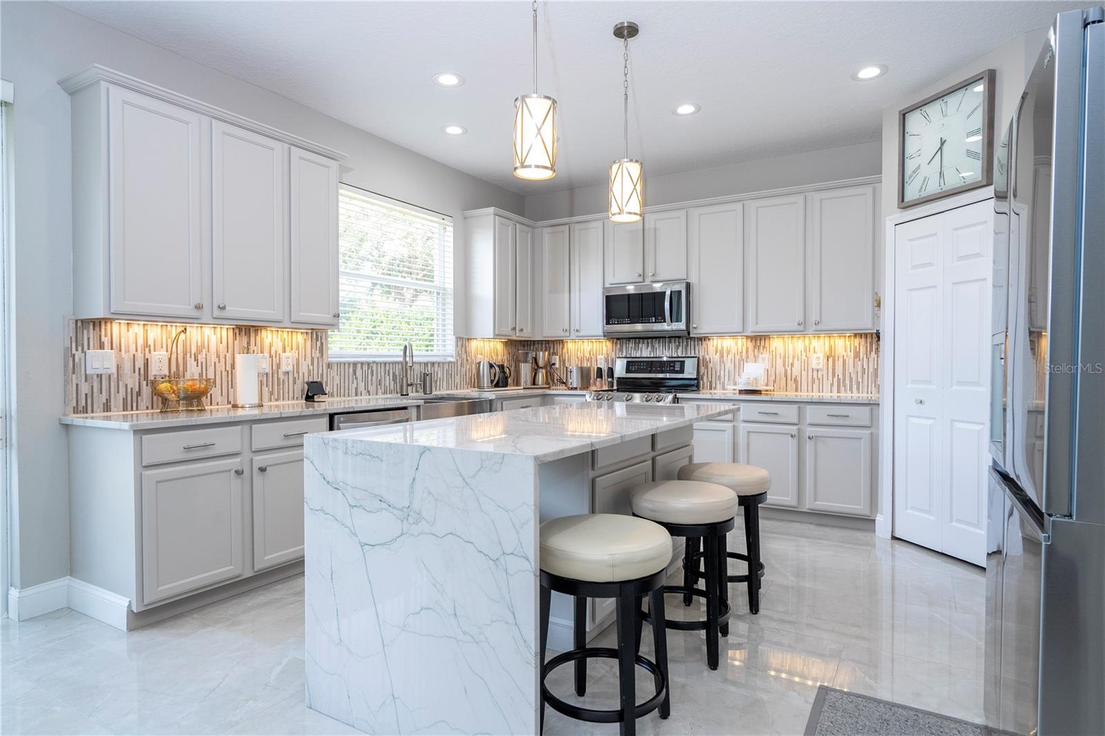 2602 SHIREHALL LN, WINTER GARDEN, FL, 34787