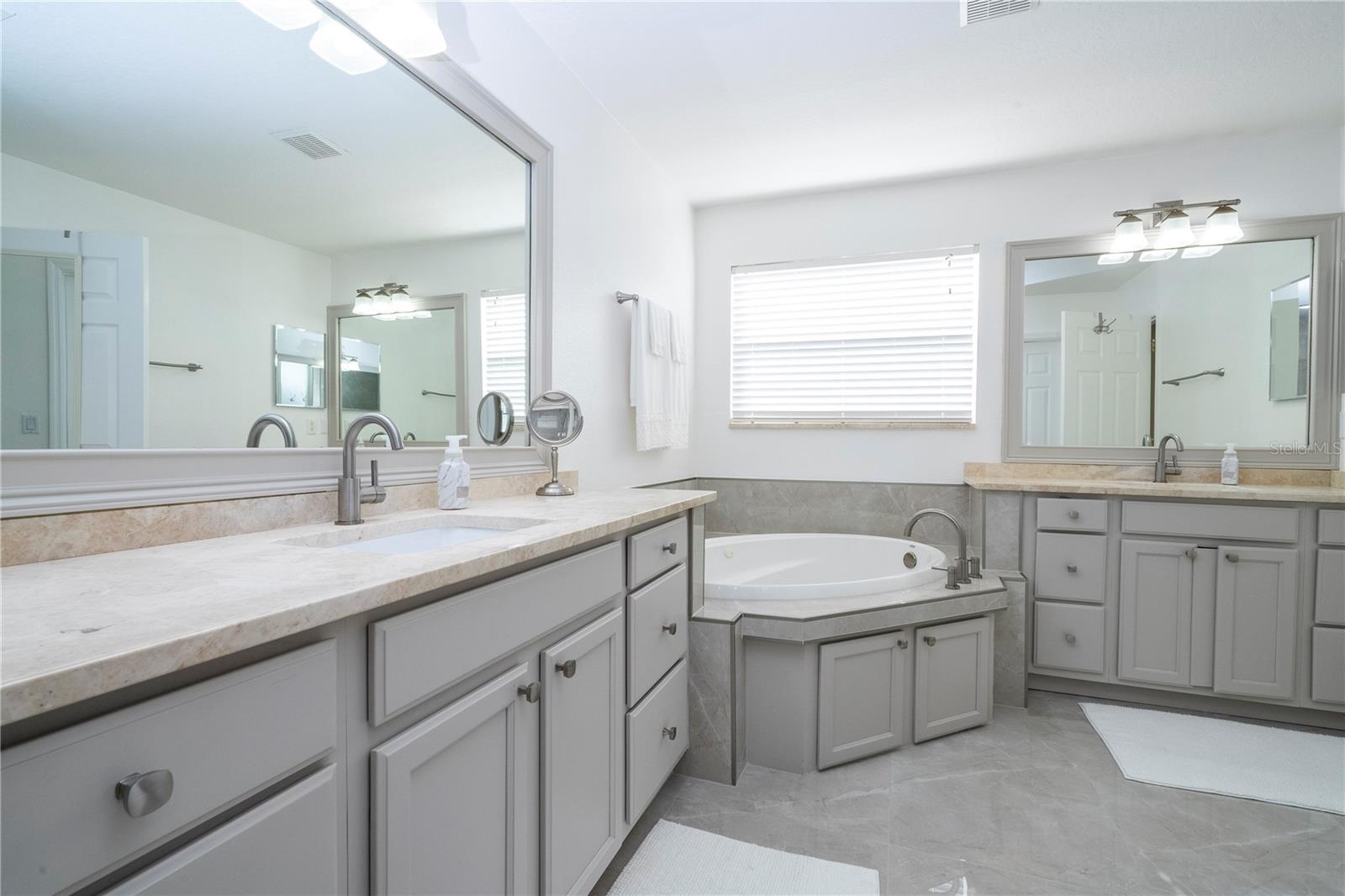 2602 SHIREHALL LN, WINTER GARDEN, FL, 34787