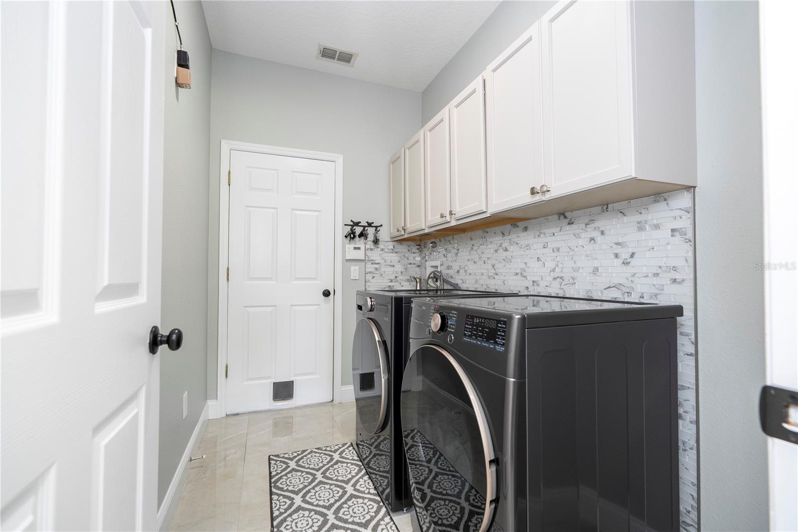 2602 SHIREHALL LN, WINTER GARDEN, FL, 34787