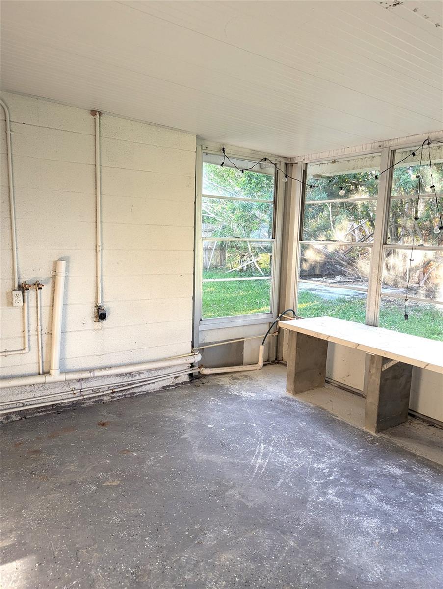 124 18TH ST NW, RUSKIN, FL, 33570