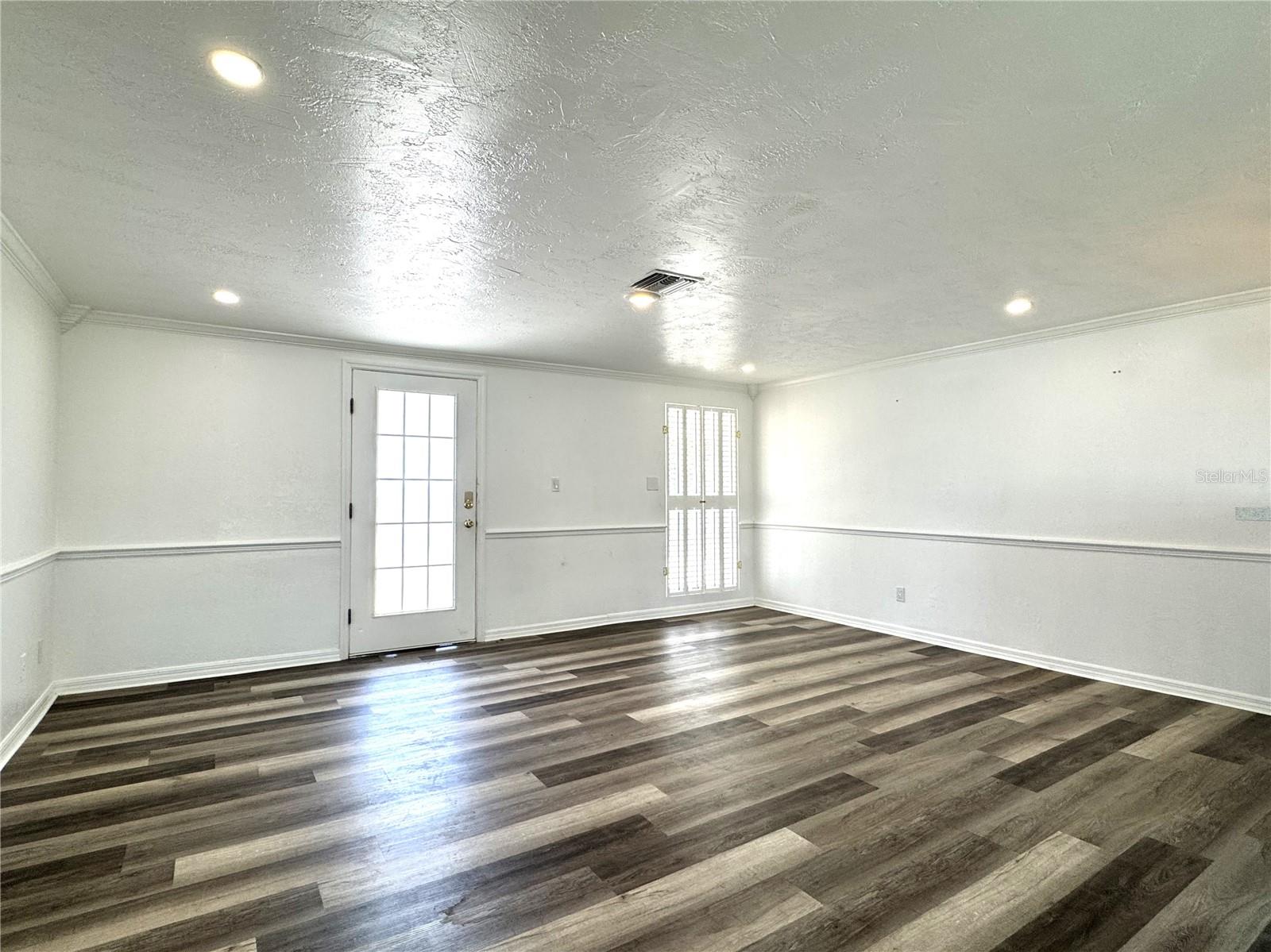 2600 MOHEGAN RD, VENICE, FL, 34293