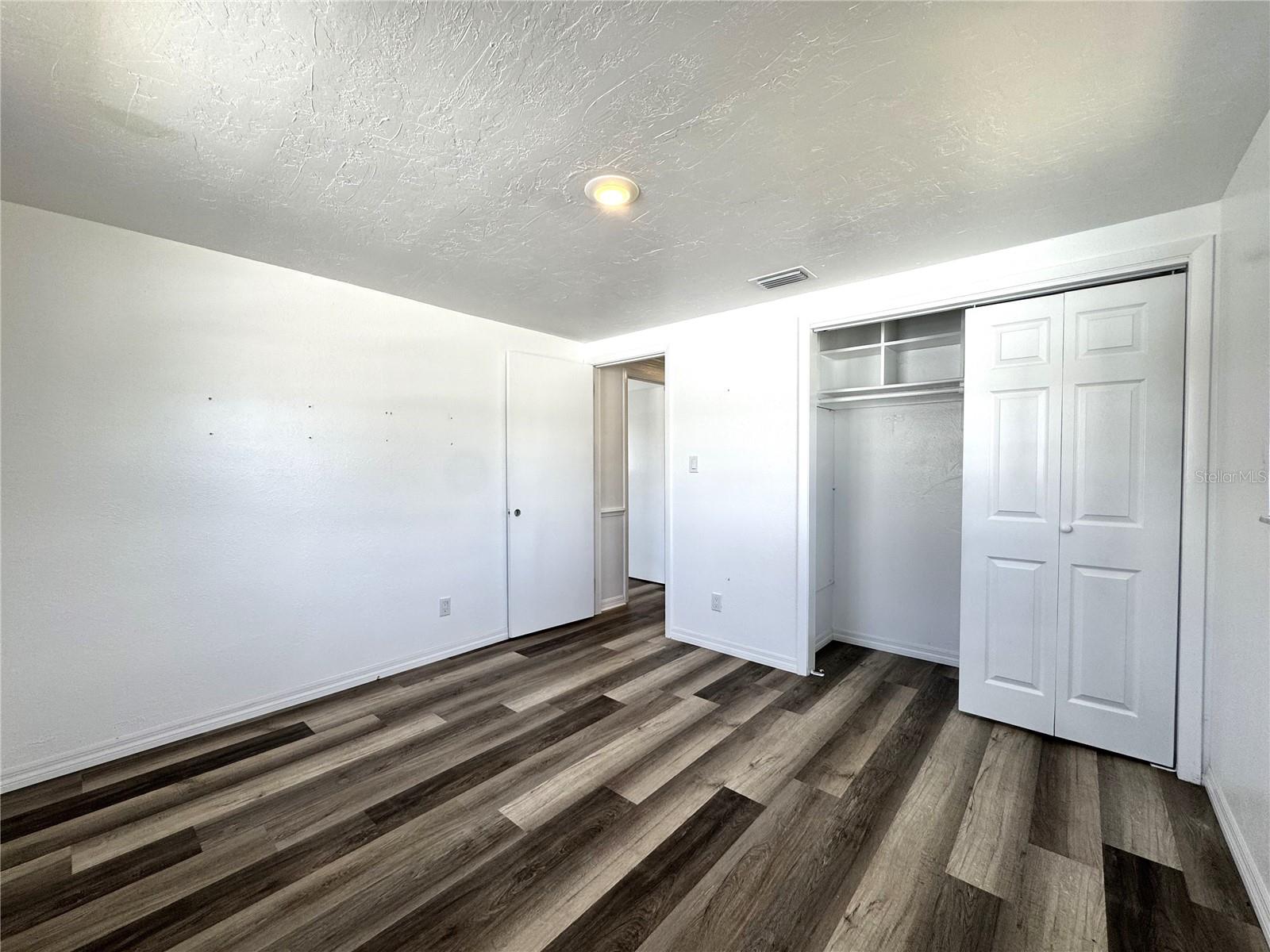 2600 MOHEGAN RD, VENICE, FL, 34293