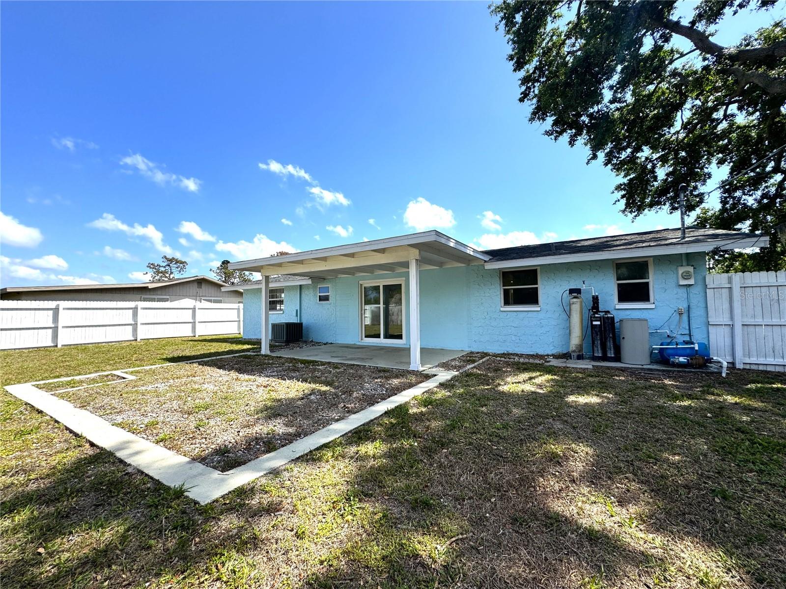 2600 MOHEGAN RD, VENICE, FL, 34293