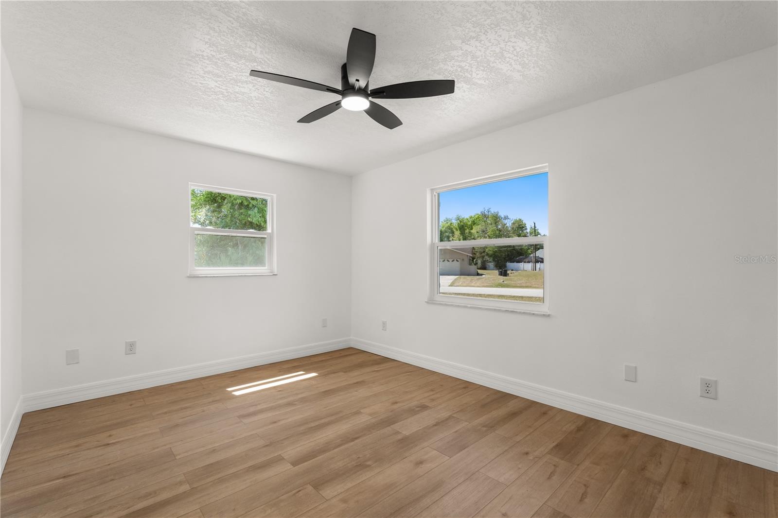 1415 S BATON DR, DELTONA, FL, 32725