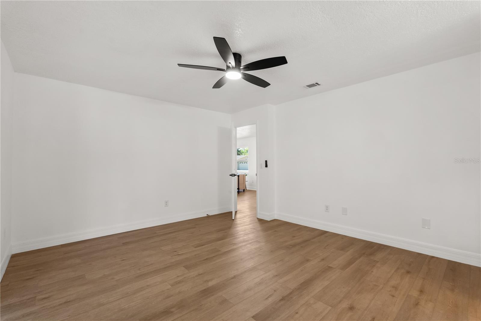 1415 S BATON DR, DELTONA, FL, 32725