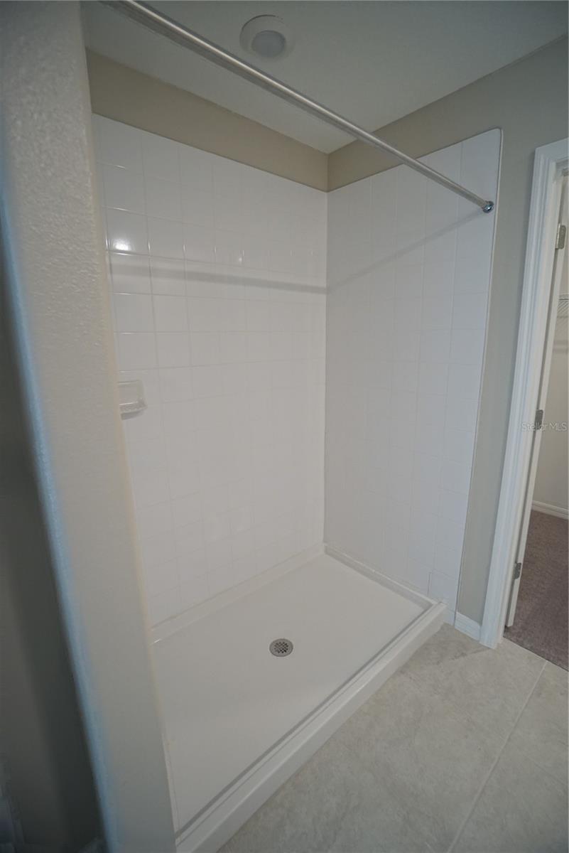 1038 OCEAN SPRAY DR, RUSKIN, FL, 33570