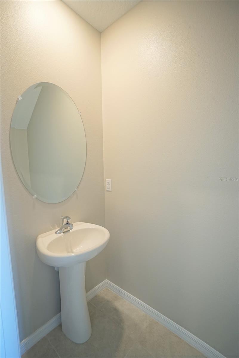 1038 OCEAN SPRAY DR, RUSKIN, FL, 33570