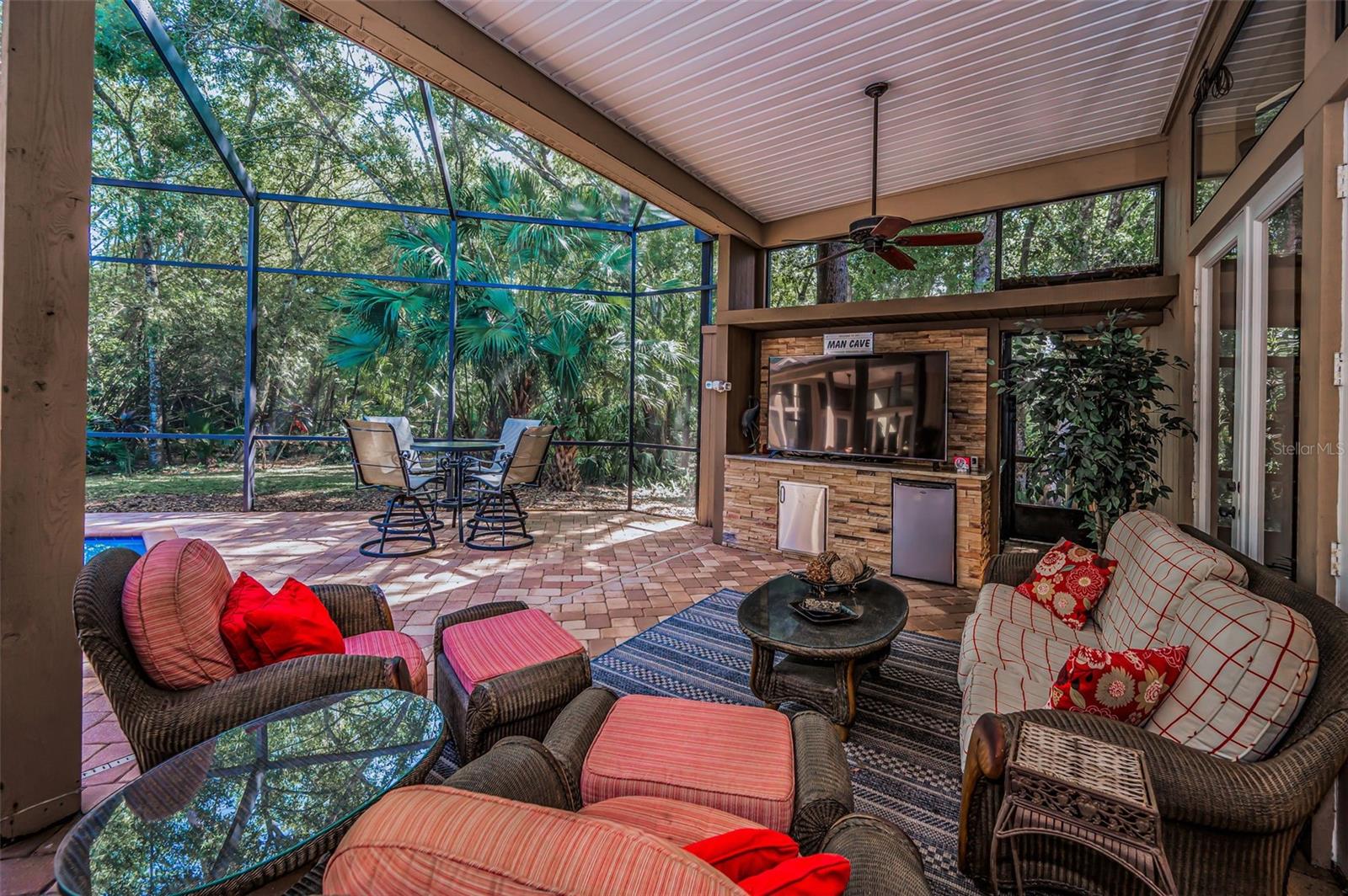 20 WILLOWWOOD LN, OLDSMAR, FL, 34677