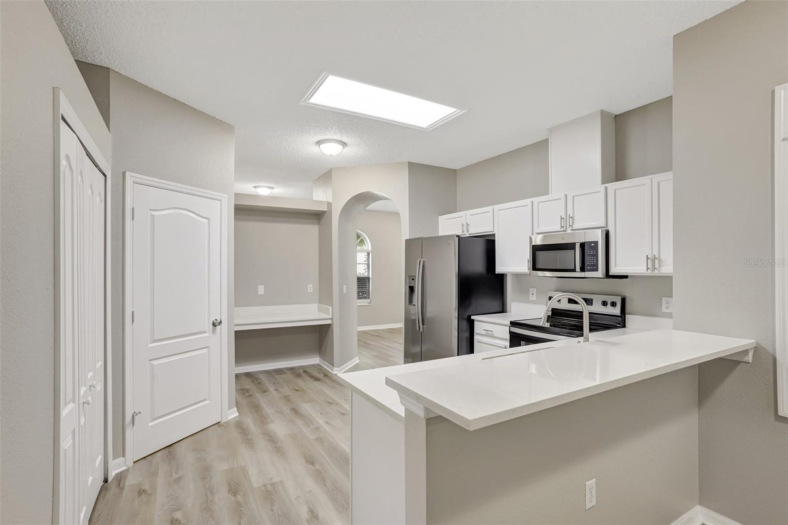 9999 SHADOW CREEK DR, ORLANDO, FL, 32832
