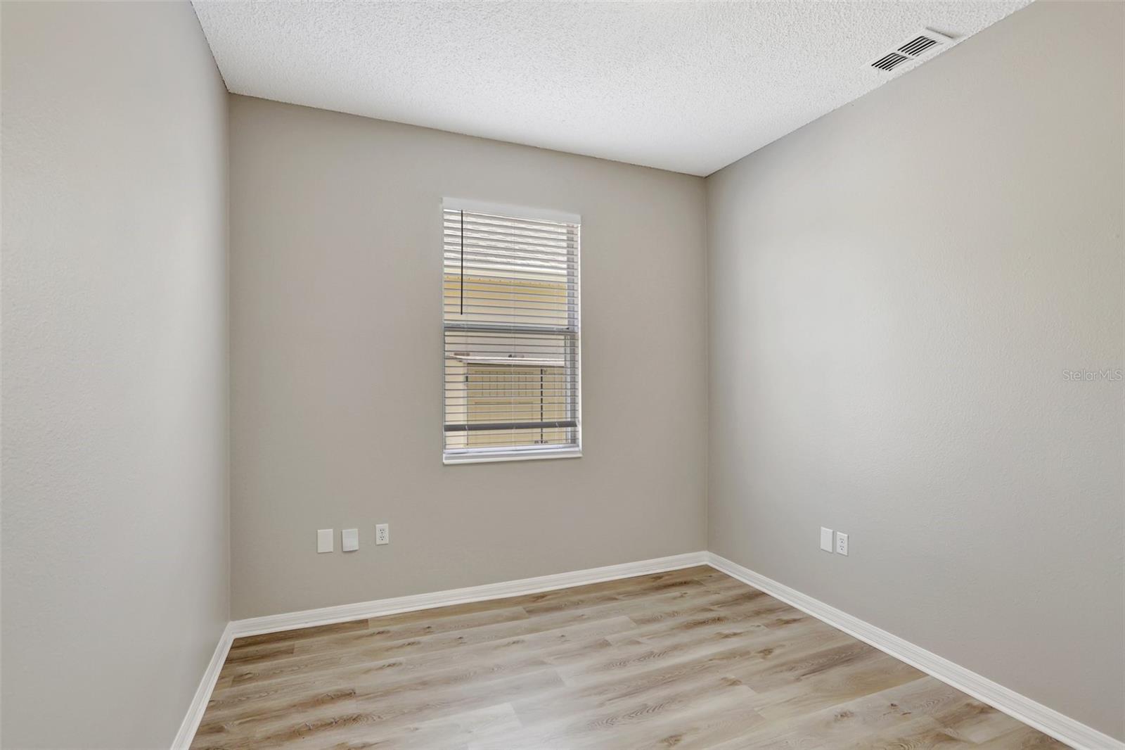 9999 SHADOW CREEK DR, ORLANDO, FL, 32832