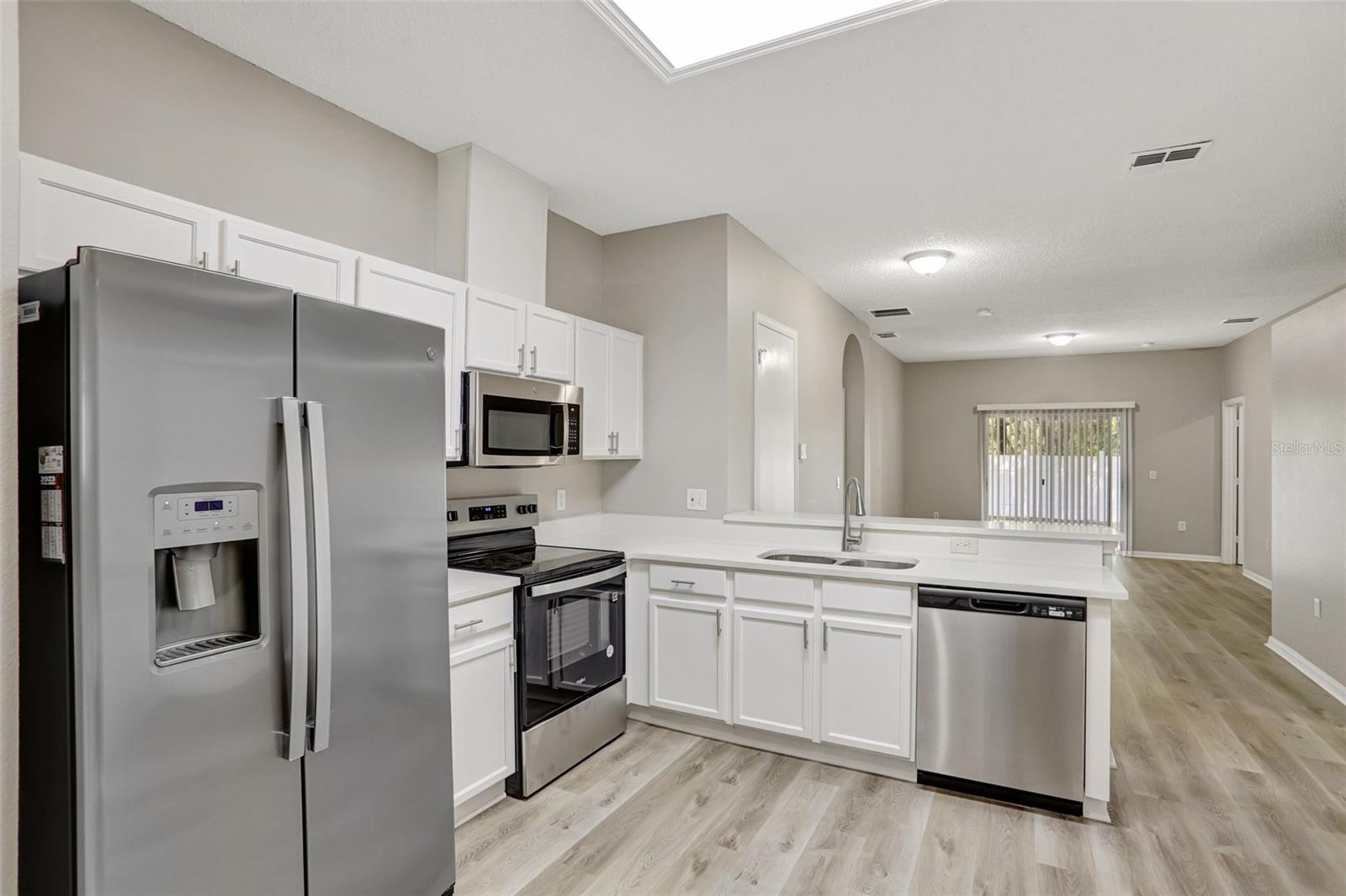 9999 SHADOW CREEK DR, ORLANDO, FL, 32832