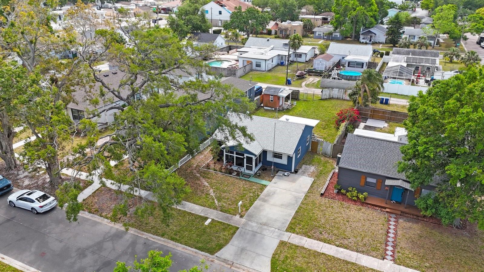 940 57TH AVE N, ST PETERSBURG, FL, 33703