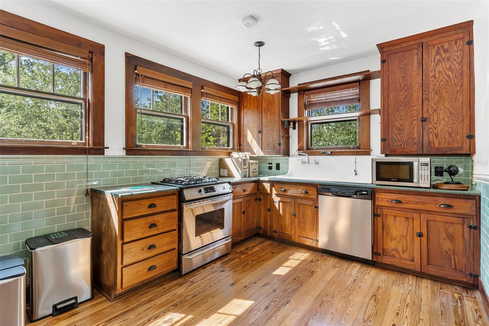 3430 CR-44, EUSTIS, FL, 32736