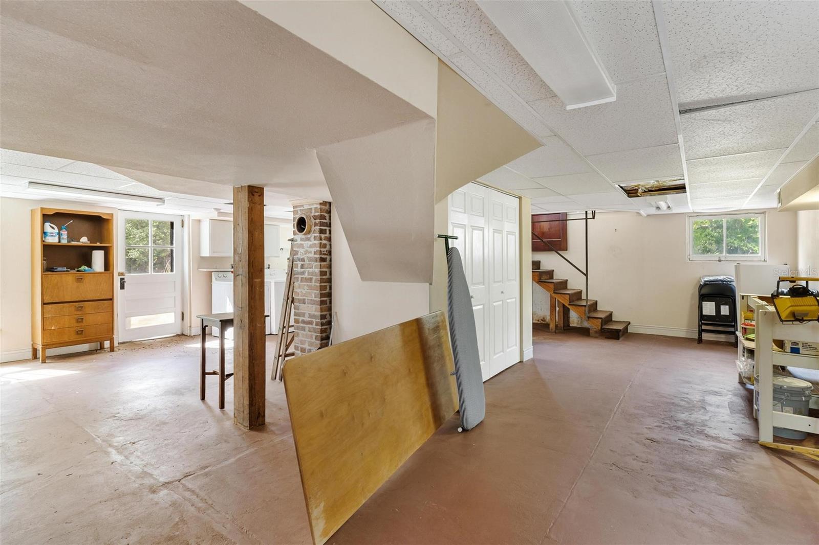 3430 CR-44, EUSTIS, FL, 32736