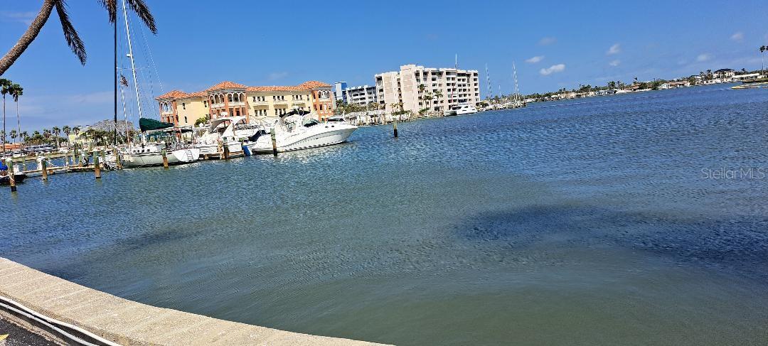 TREASURE ISLAND, FL, 33706