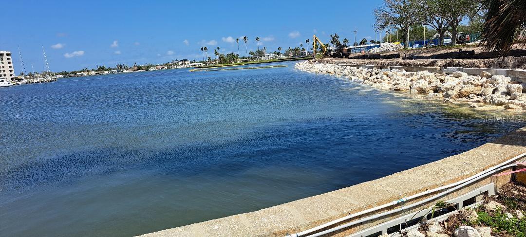 TREASURE ISLAND, FL, 33706