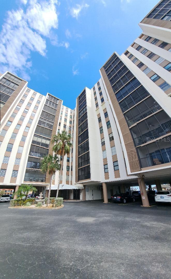 TREASURE ISLAND, FL, 33706